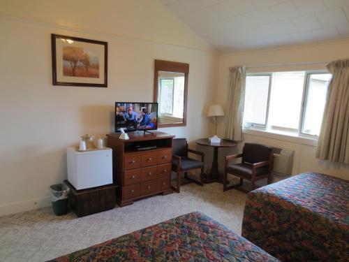 Hickory Grove Motor Inn - Cooperstown Buitenkant foto