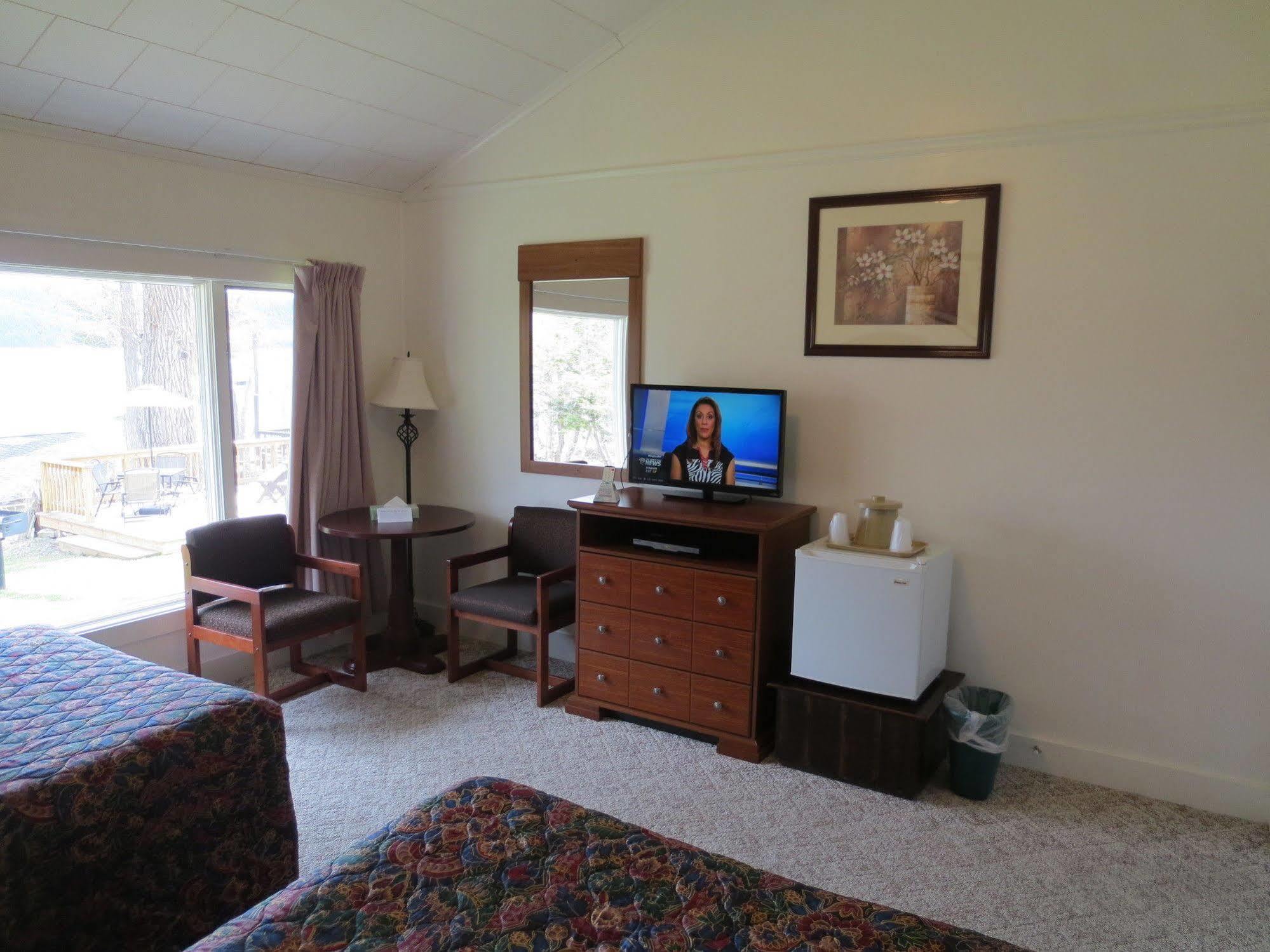 Hickory Grove Motor Inn - Cooperstown Buitenkant foto